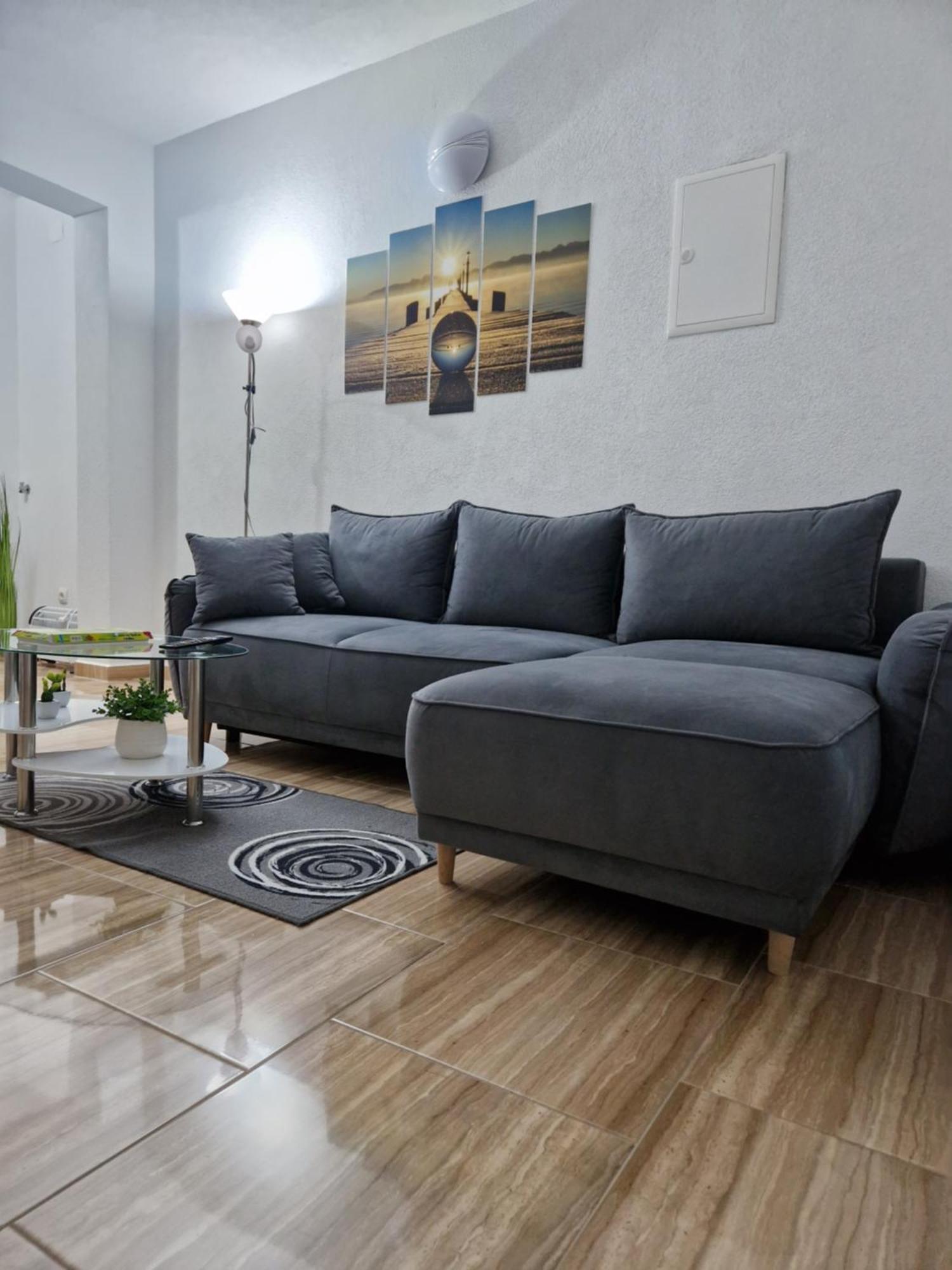 Apartments Gabriel Senj  Luaran gambar